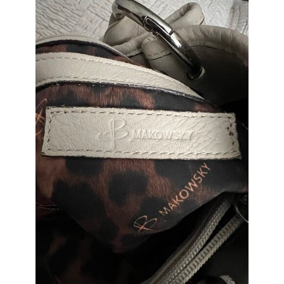 B. Murkowski off white leather bag - Picture 6 of 10